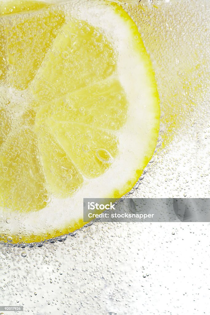 & bolhas de limão - Foto de stock de Alcoolismo royalty-free