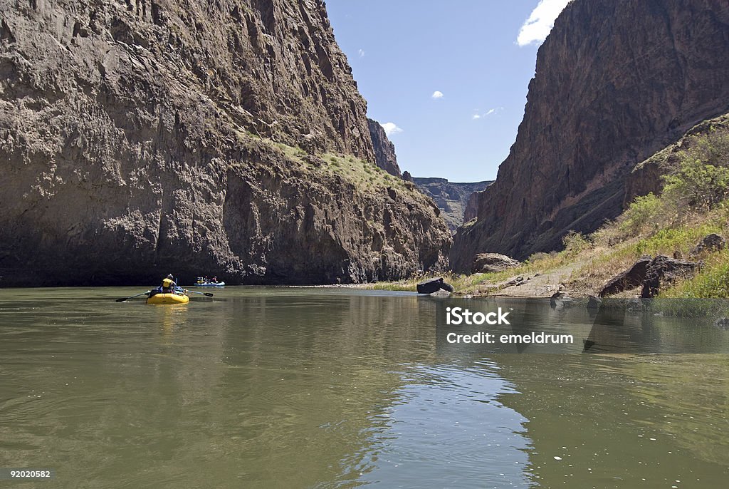 Flisactwo dolnej Owyhee River - Zbiór zdjęć royalty-free (Rafting rzekami górskimi)