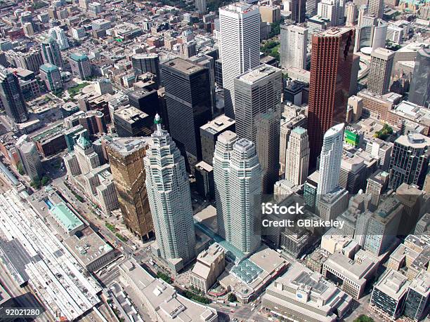 Downtown Toronto - zdjęcia stockowe i więcej obrazów Ujęcie z lotu ptaka - Ujęcie z lotu ptaka, Kanada, Toronto