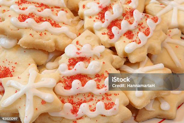 Azúcar Las Cookies Foto de stock y más banco de imágenes de Galleta de azucar - Galleta de azucar, Navidad, Virutas de colores