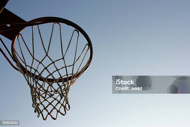 Rete Di Basket - Fotografie stock e altre immagini di Netball - Netball, Alto, Attività ricreativa