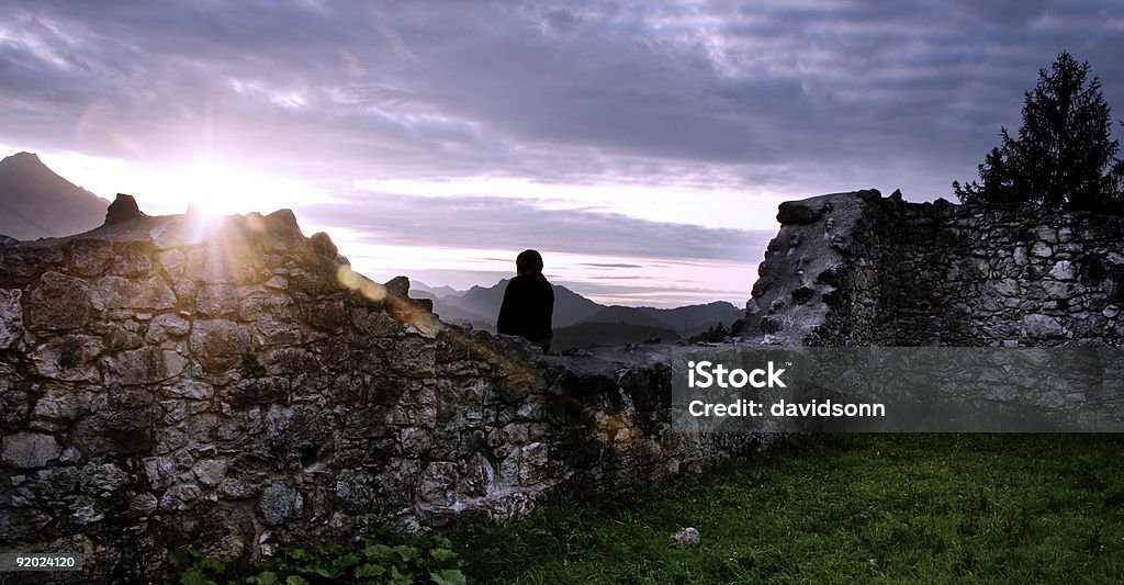 Castle bei Sonnenuntergang - Lizenzfrei Berg Stock-Foto