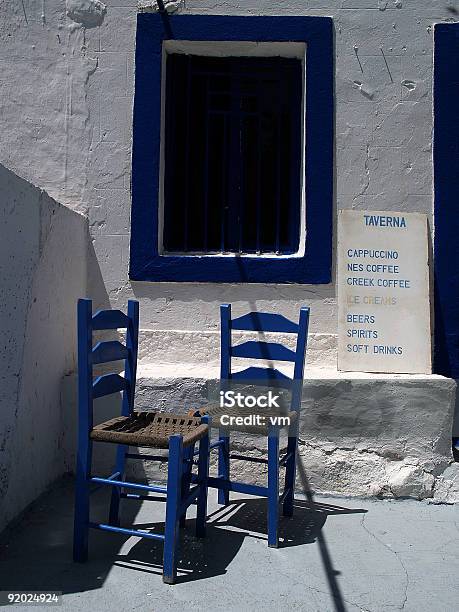 Taverna - Fotografie stock e altre immagini di Abbandonato - Abbandonato, Ambientazione esterna, Bibita