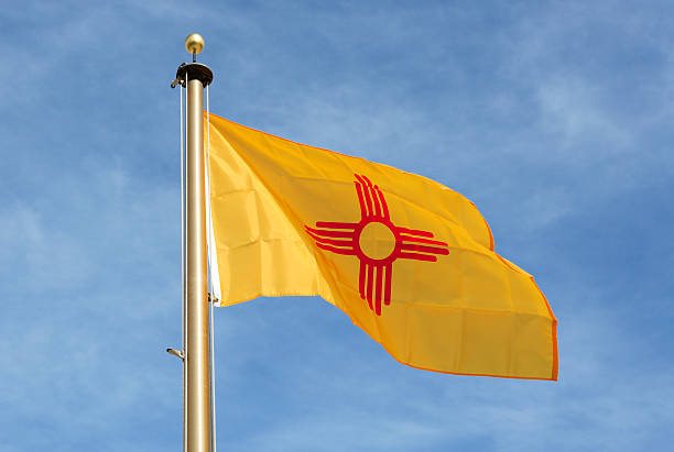 ニューメキシコ州旗 - new mexico flag ストックフォトと画像
