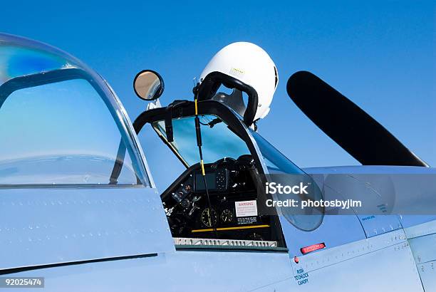 P 51 Mustang - Fotografie stock e altre immagini di Aereo militare - Aereo militare, Aeronautica, Aeronautica militare americana