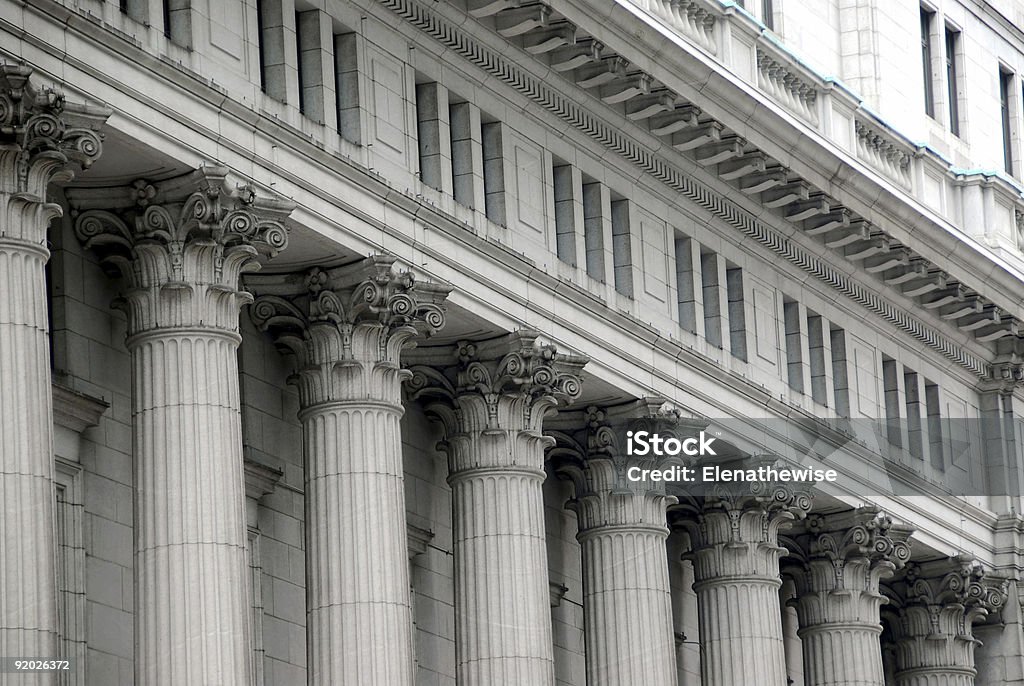 Column Board Building Building With Columns Stock Photo - Download Image Now - Banking ...