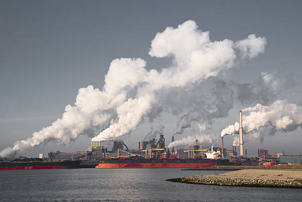 indústria pesada iii - ijmuiden imagens e fotografias de stock