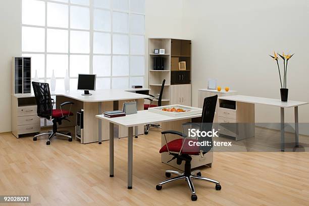 近代的なオフィス - オフィスのストックフォトや画像を多数ご用意 - オフィス, 家具, 机