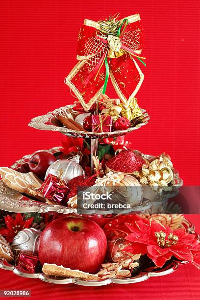 赤のクリスマス - お祝いのストックフォトや画像を多数ご用意 - お祝い, カラフル, カラー画像