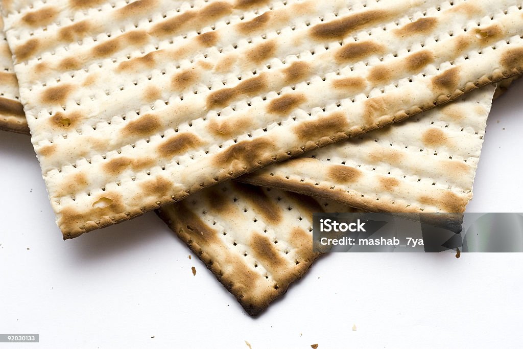 Macro de três Matzoh (matza - Foto de stock de Biscoito Cracker royalty-free