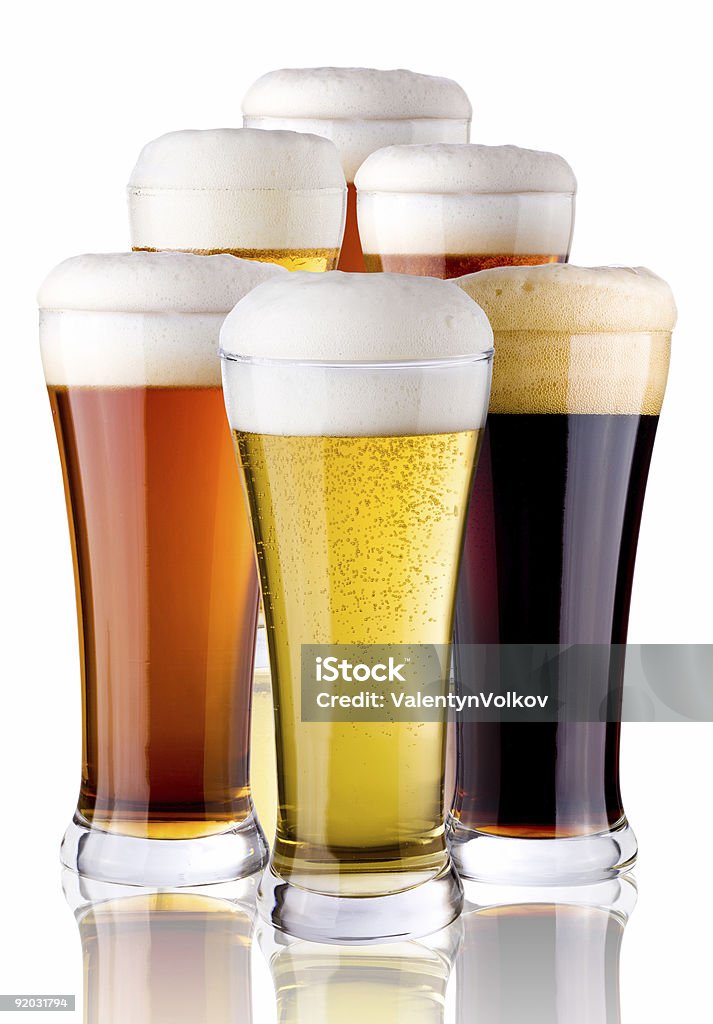 Occhiali con birra - Foto stock royalty-free di Alchol