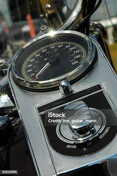 Foto de Discos De Motocicleta e mais fotos de stock de Cromo - Metal - Cromo - Metal, Excursão - Viagem, Fotografia - Imagem