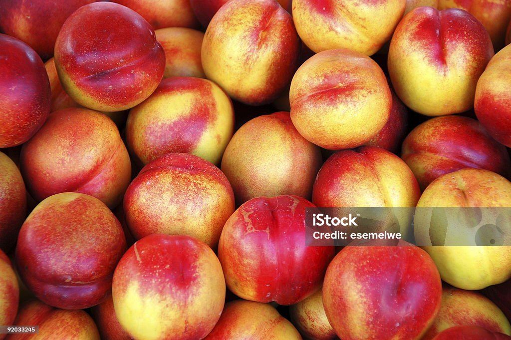 Pilha de nectarines - Foto de stock de Nectarina royalty-free