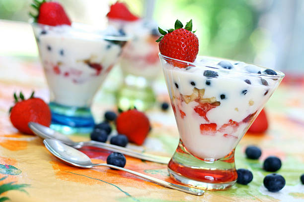 istock Yogurt and fruits parfait 92034471