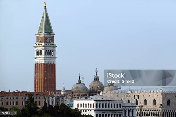 Venecia Foto de stock y más banco de imágenes de Agua - Agua, Arquitectura, Campanario - Torre