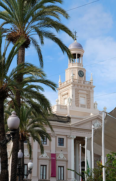 istock Cadiz city house 92035904