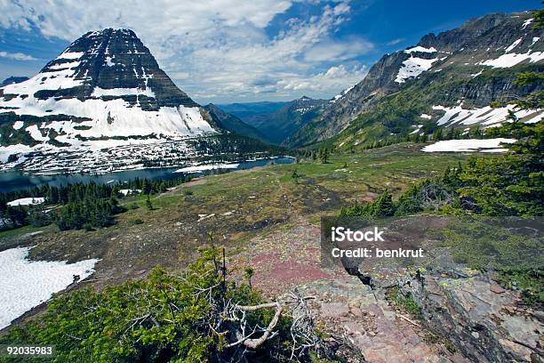 Incredibile Montagne Rocciose - Fotografie stock e altre immagini di Ambientazione esterna - Ambientazione esterna, Canyon, Composizione orizzontale