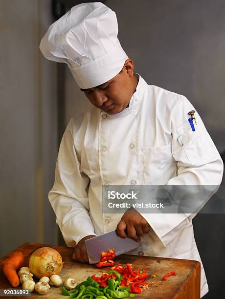 Foto de Chef De Legumes e mais fotos de stock de Adulto - Adulto, Branco, Carne