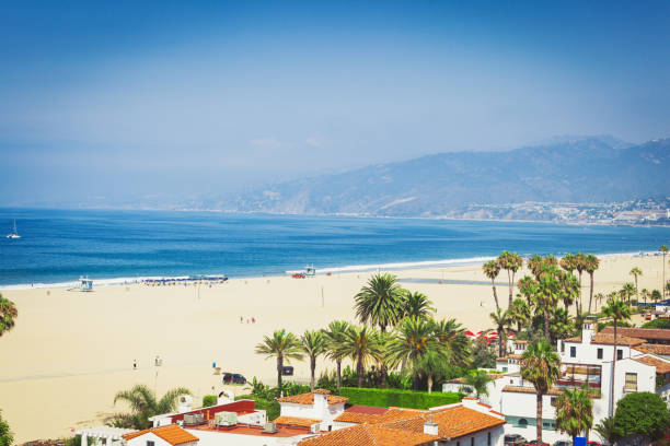 istock Ocean view in Santa Monica 920371016