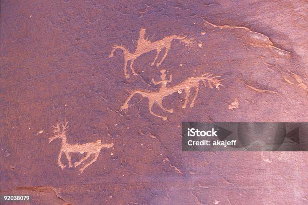 Canyon Di Chelly Di Arte Rupestre Dettaglio - Fotografie stock e altre immagini di Scoperta - Scoperta, Tribù del Nord America, Ambientazione esterna