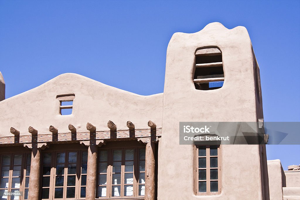 Здание в Санта-Фе - Стоковые фото Абстрактный роялти-фри