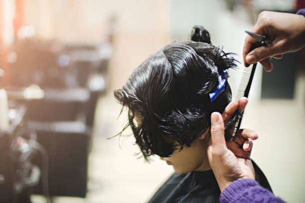 Young Woman Getting Hair Cut Stock Photo - Download Image Now -  Hairdresser, Cutting Hair, Hairstyle - iStock