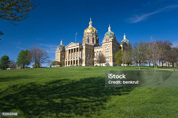 Iowastate Capitol W Des Moines - zdjęcia stockowe i więcej obrazów Budynek kapitolu stanowego - Budynek kapitolu stanowego, Stan Iowa, Des Moines - Stan Iowa