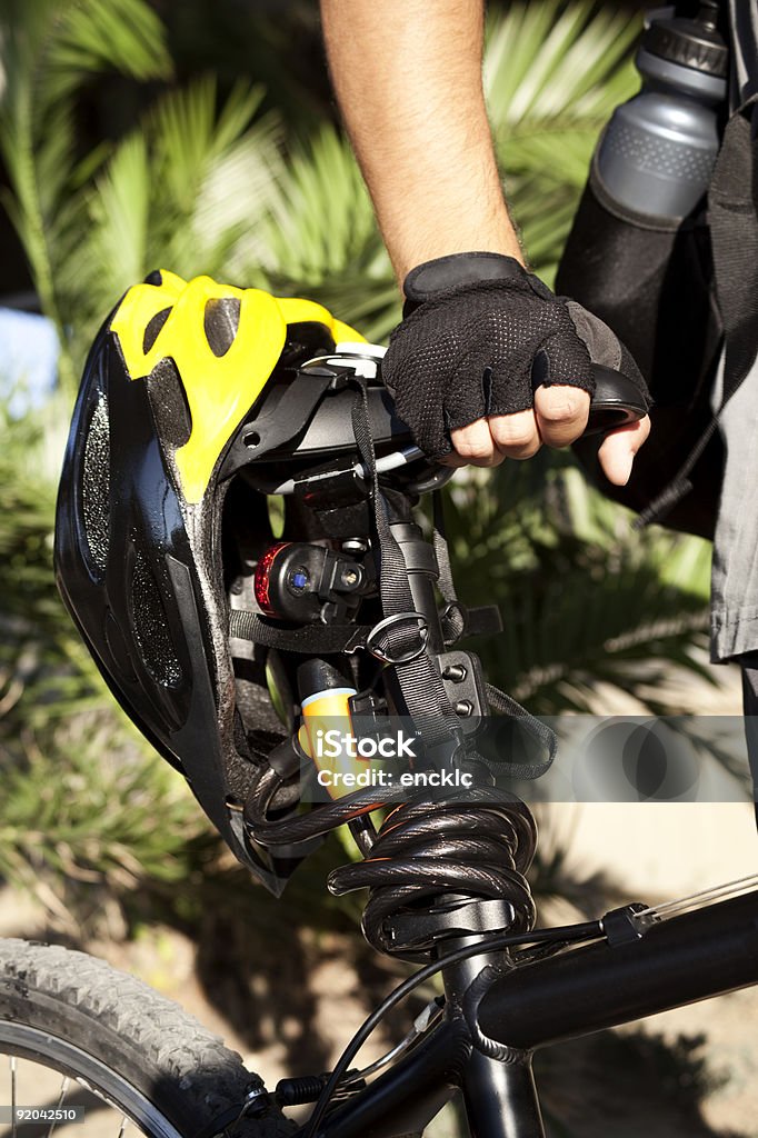 Casque de vélo - Photo de Accident bénin libre de droits