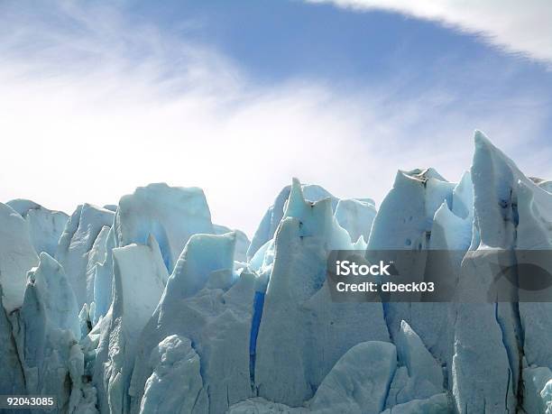 Glaciar En La Patagonia Chileno Foto de stock y más banco de imágenes de Agua - Agua, Aire libre, América del Sur