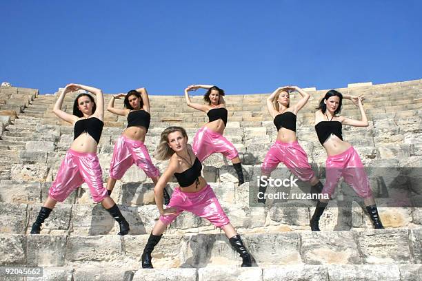 Moderne Tänzer Stockfoto und mehr Bilder von Aerobic - Aerobic, Aktivitäten und Sport, Alt