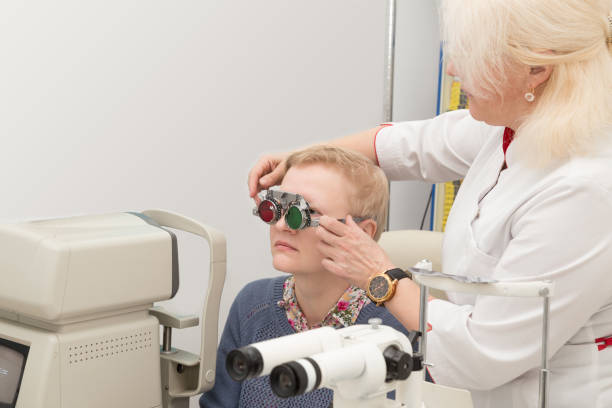 istock Woman visits an ophthalmologist 920461792
