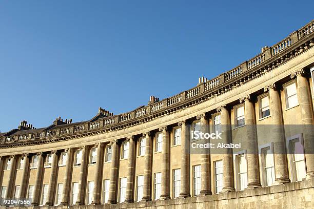 Foto de Georgian Crescent e mais fotos de stock de Mansão - Mansão, Bath - Inglaterra, Georgiano