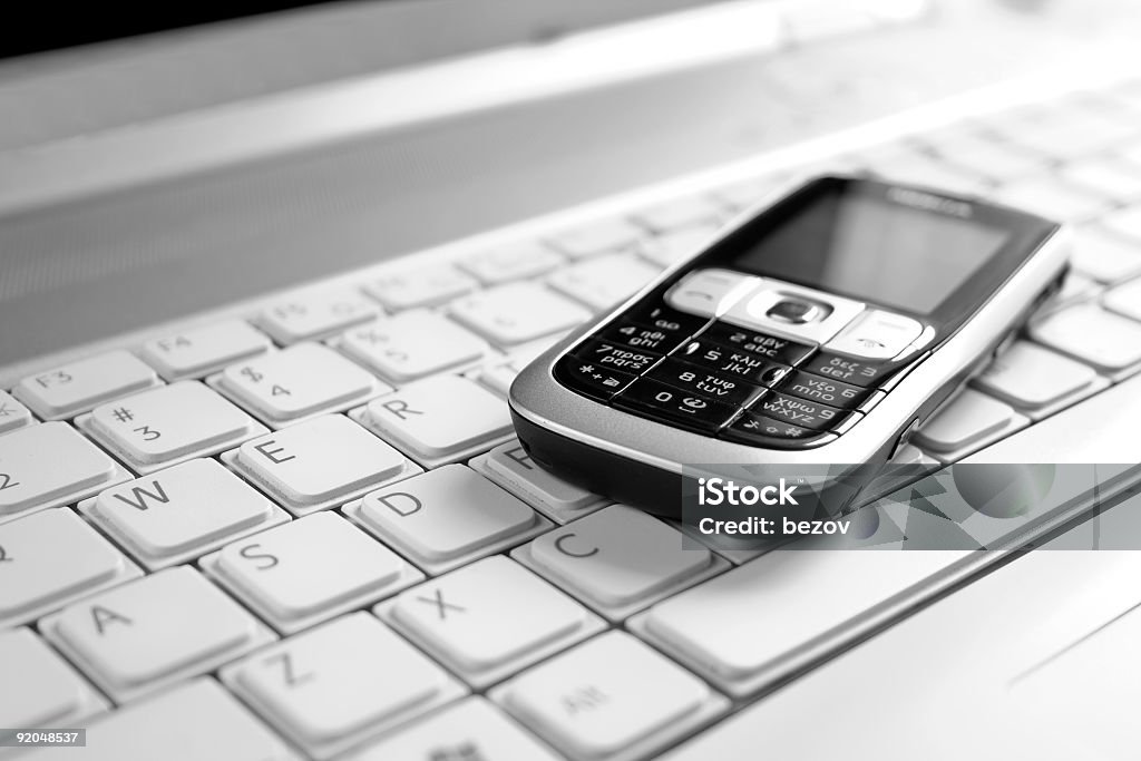 Business-Konzept mit laptop und Mobiltelefon - Lizenzfrei Auslage Stock-Foto