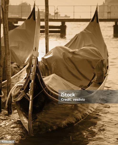 Romântico Gôndola - Fotografias de stock e mais imagens de Antigo - Antigo, Antiguidade, Canal - Água Corrente