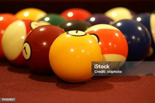 ボールまでプール閉鎖 - オレンジ色のストックフォトや画像を多数ご用意 - オレンジ色, カラフル, カラー画像