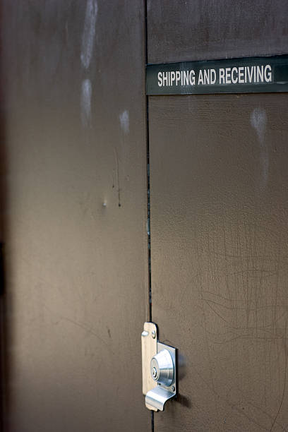 istock Shipping and Receiving 92051028