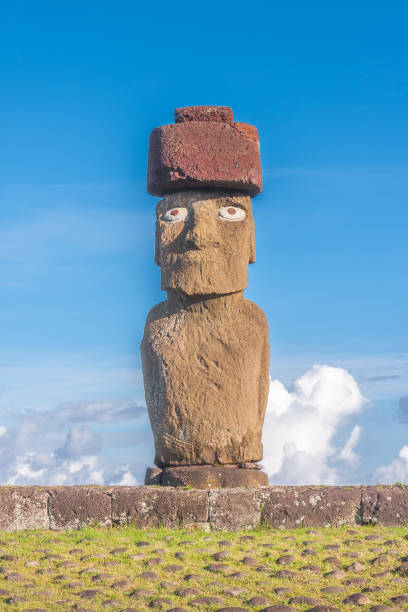 istock Ahu Tahai, Rapa Nui 920511156