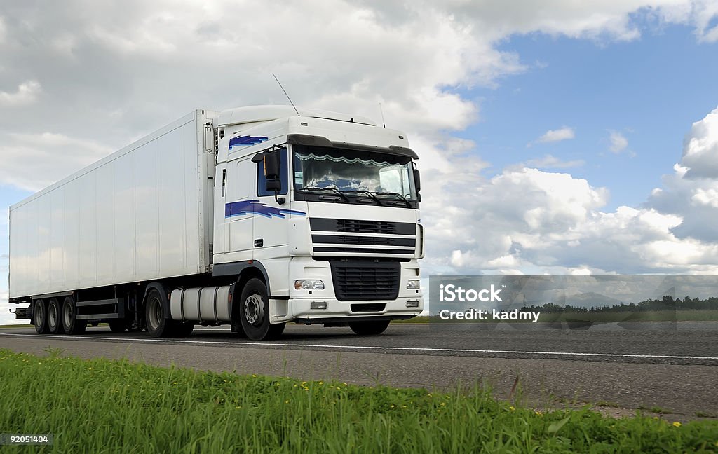 Branca camião com reboque - Royalty-free Atrelado de Carro Foto de stock