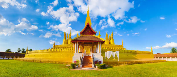 istock View of the Pha That temple. Vientiane, Laos. Panorama 920521954