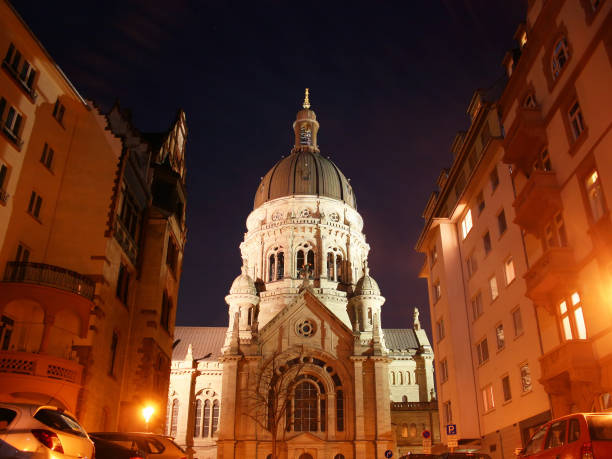 istock Dome of the Christuskirche in Mainz 92052866