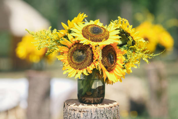 istock Bouquet of sunflowers 920549762
