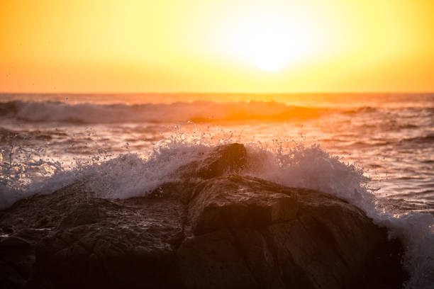 istock Rocks close to Vina del Mar in the evening 920555380