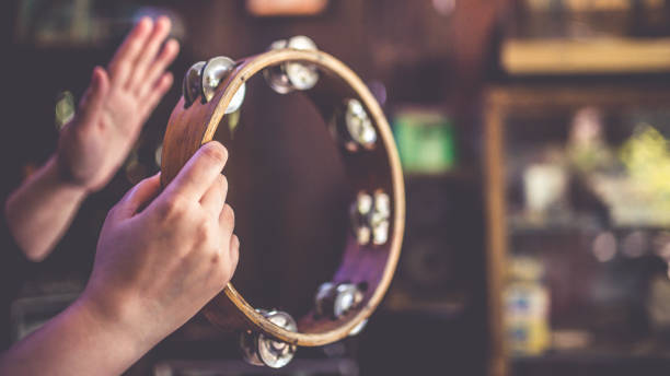 ビンテージ写真 - tambourine ストックフォトと画像