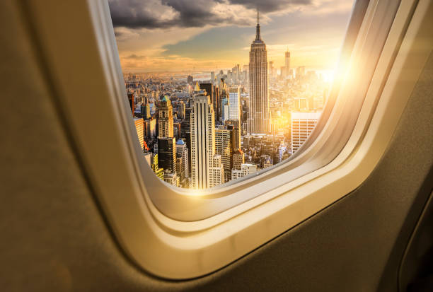 путешествие в нью-йорк - vehicle interior corporate jet jet private airplane стоковые фото и изображения