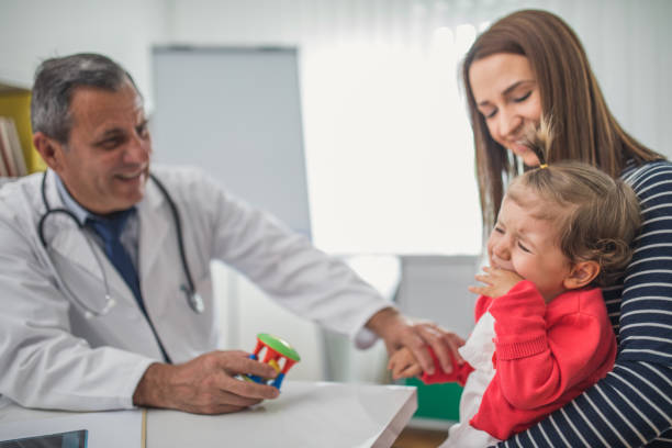 istock Pediatrician and a patient 920600530