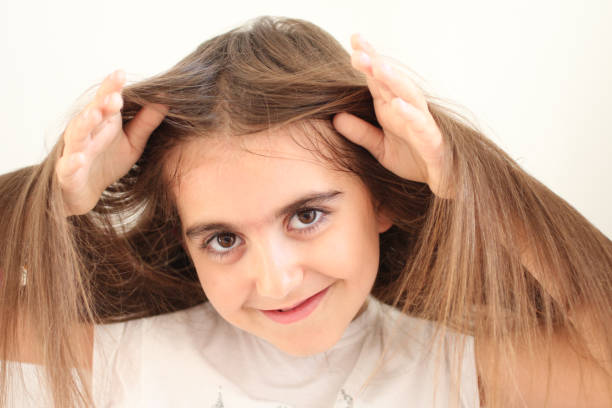 istock Girl showing long hair 920612518