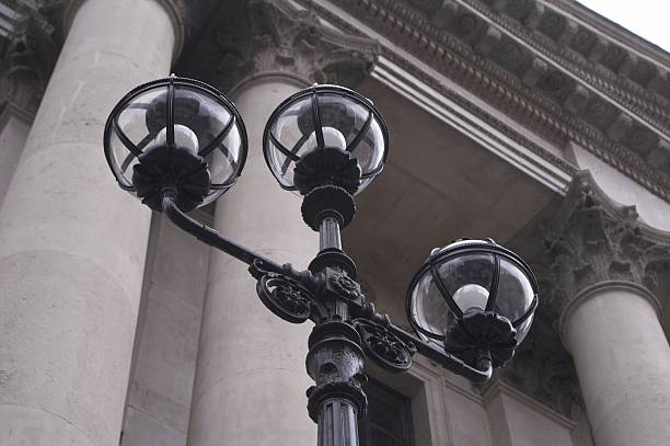 luzes da rua dublin - lantarn imagens e fotografias de stock