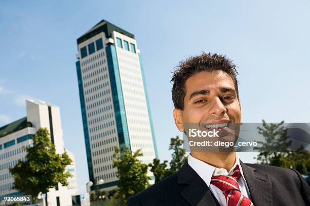 Centrum Biznesowe - zdjęcia stockowe i więcej obrazów Apodyktyczny - Apodyktyczny, Bankowość, Biurowiec