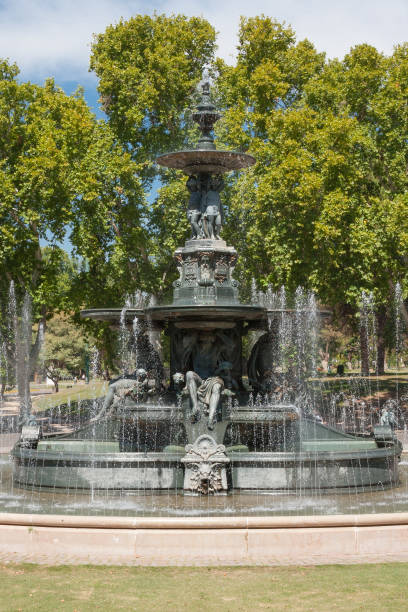 istock Fountain in park Plaza Sarmiento, Mendoza 920659652