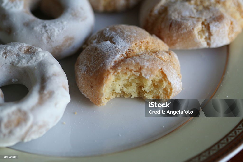 Comer biscuit - Foto de stock de Alimento libre de derechos